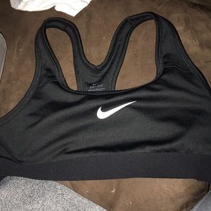 Nike sports bra women’s small